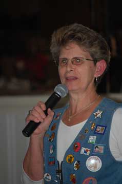 Presentation by bear artist Donna Nielsen